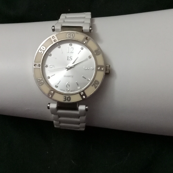 LS Accessories - White watch